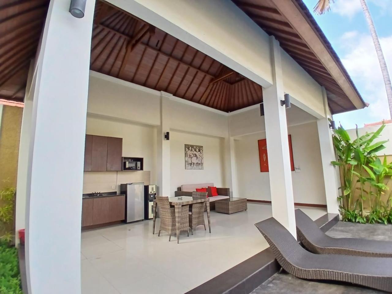 Villa Putri In Bali Seminyak (Bali)